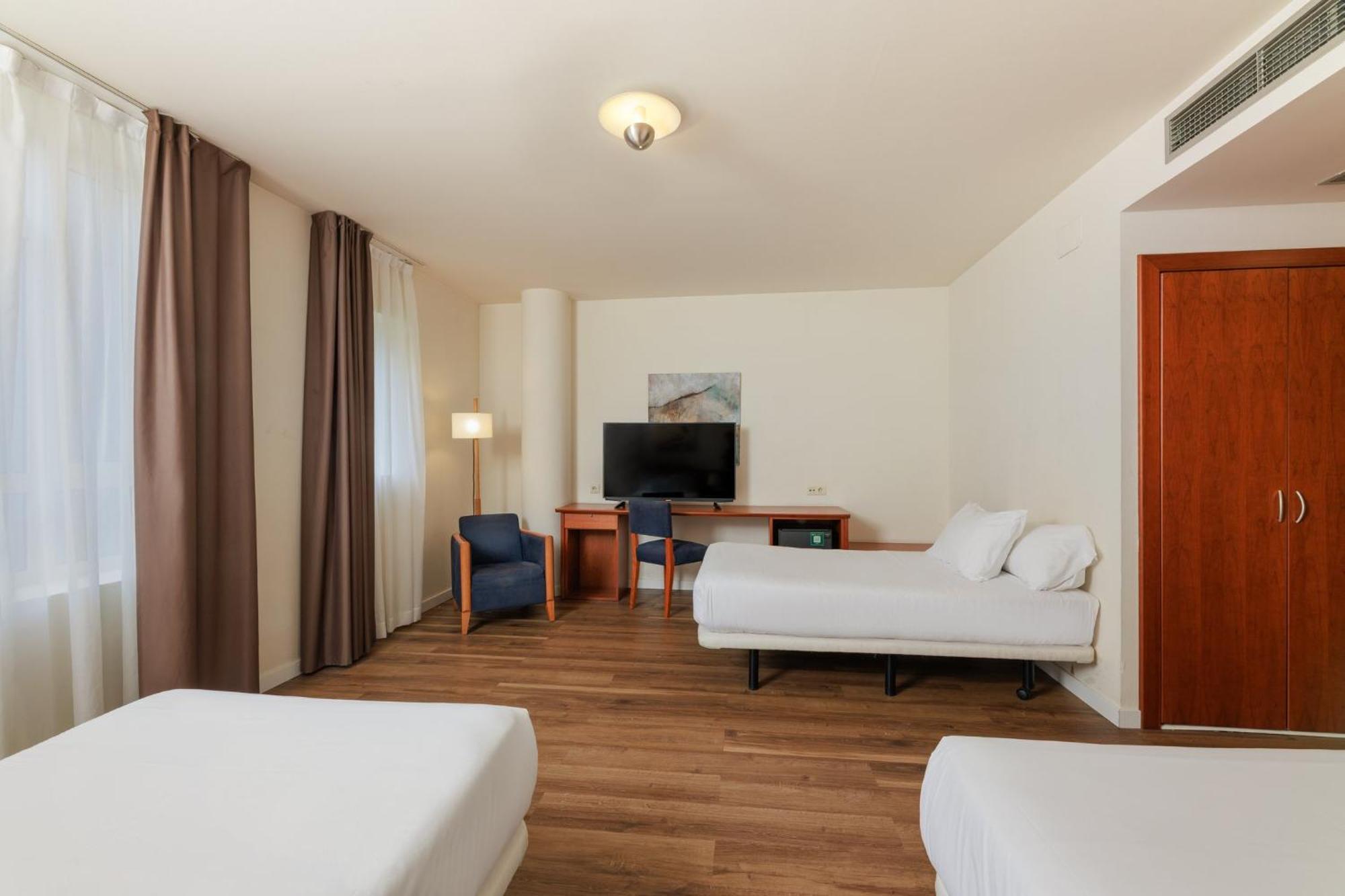 Hotel Sercotel Arrahona